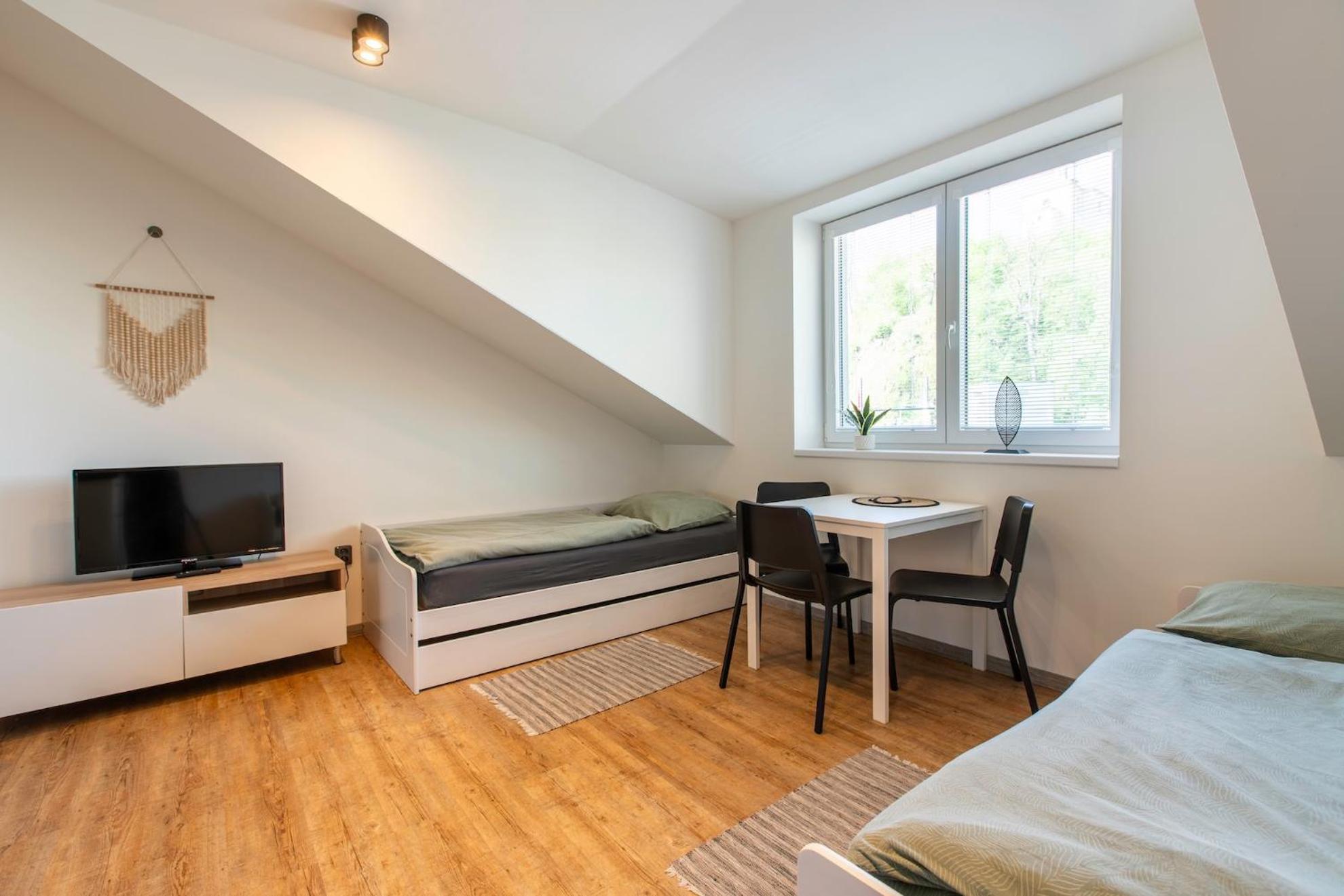 Restaurace Hotel Praha Nizbor エクステリア 写真
