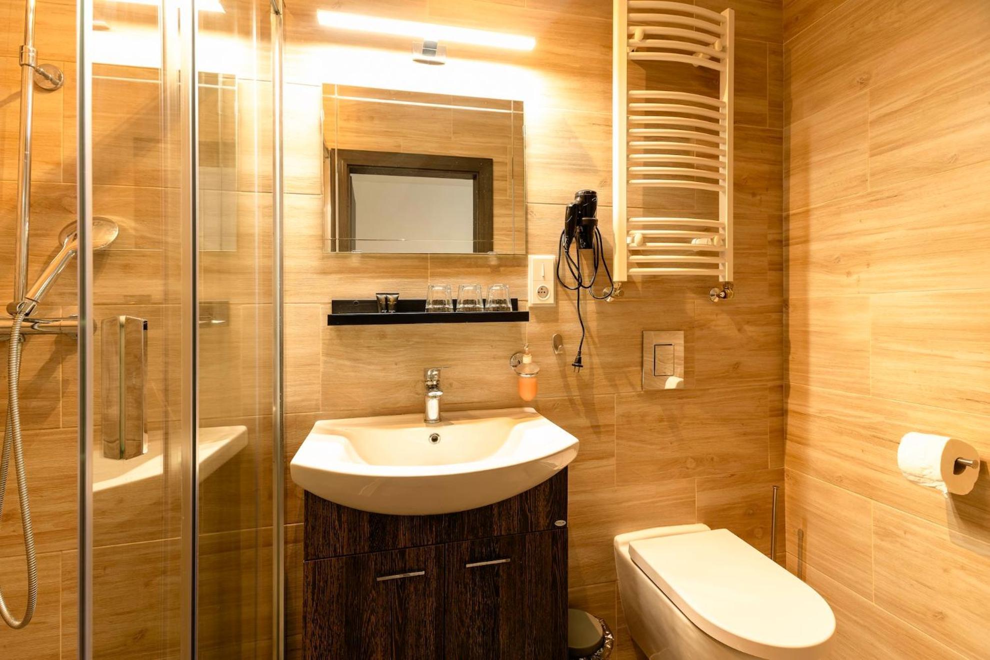 Restaurace Hotel Praha Nizbor エクステリア 写真