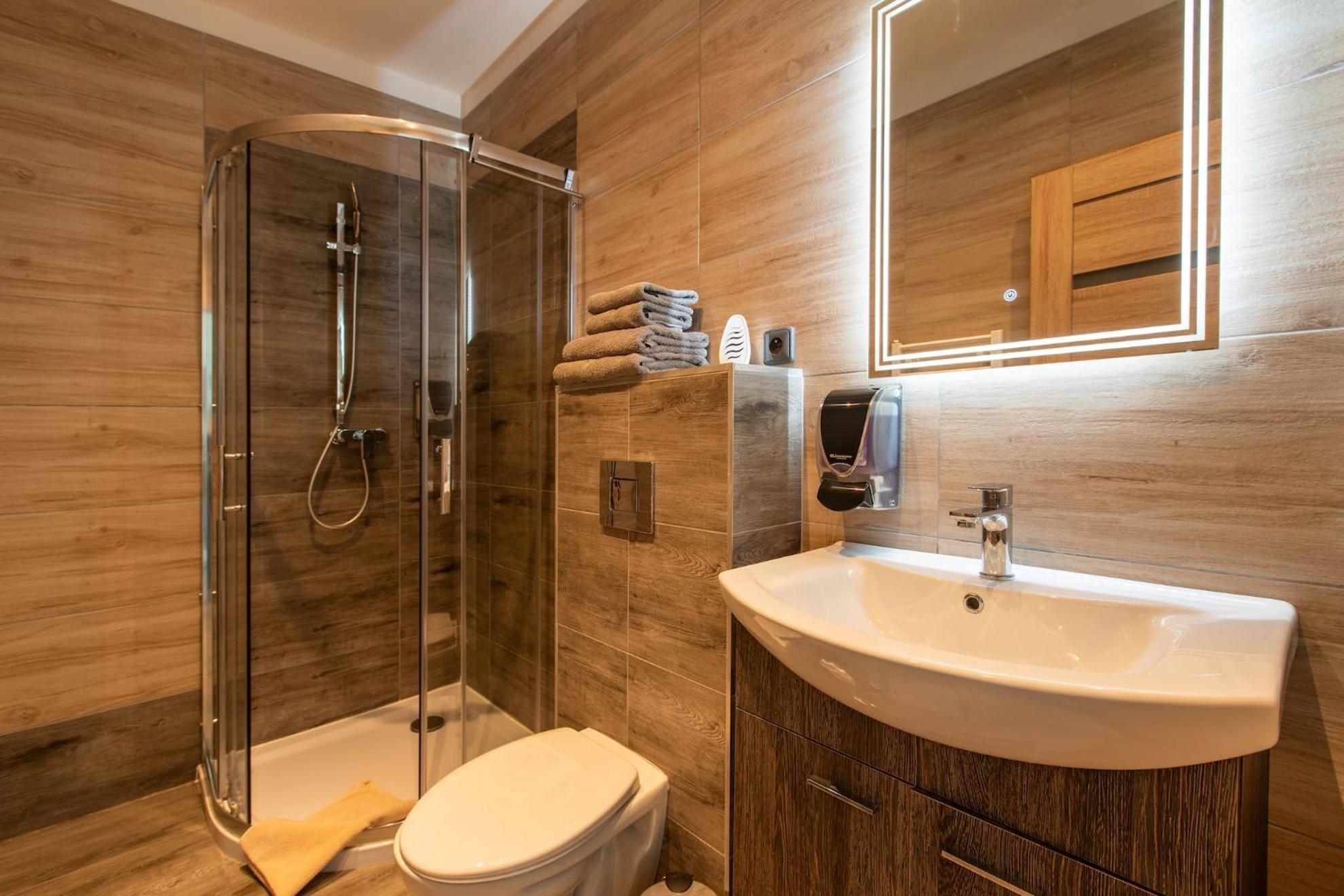 Restaurace Hotel Praha Nizbor エクステリア 写真