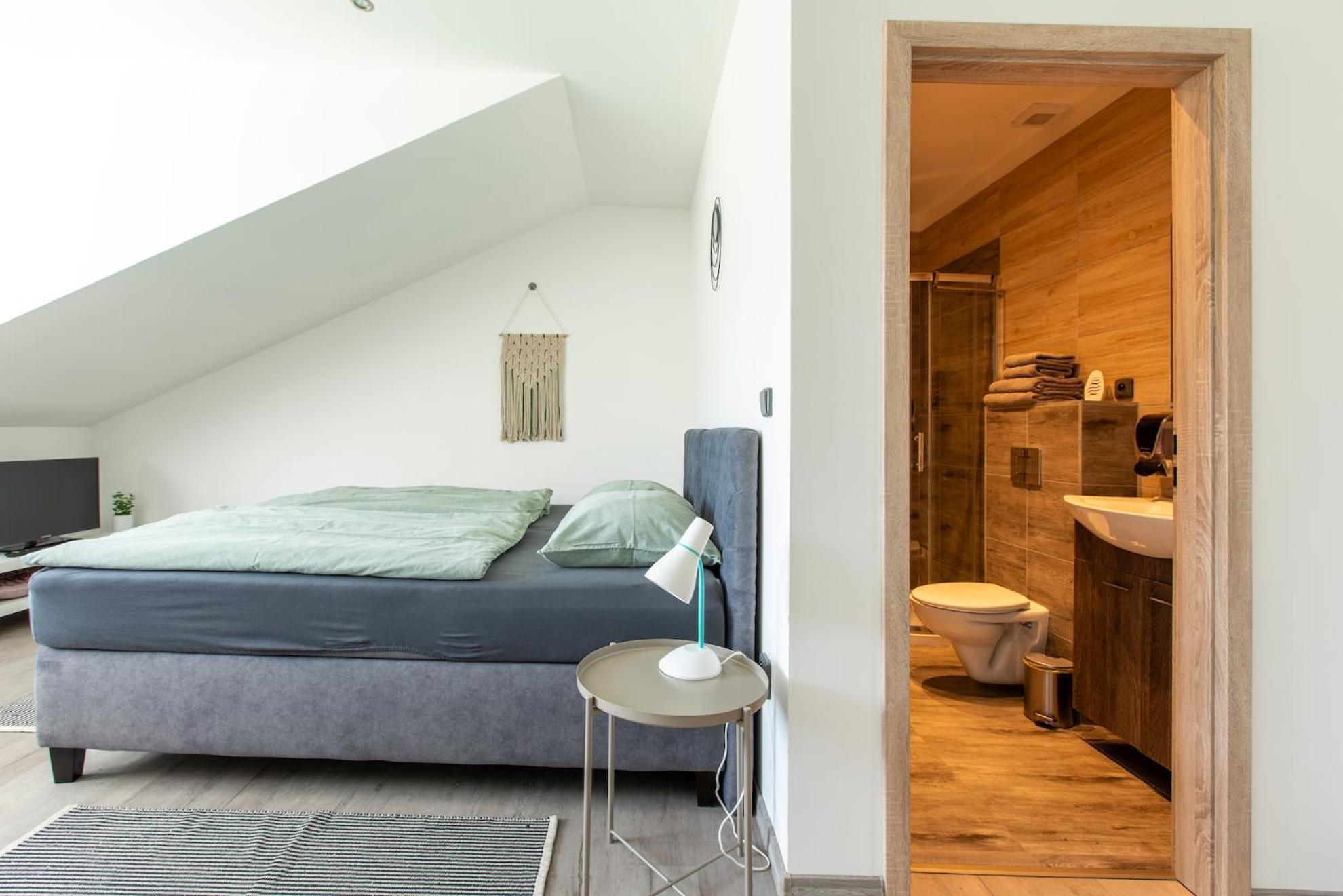 Restaurace Hotel Praha Nizbor エクステリア 写真