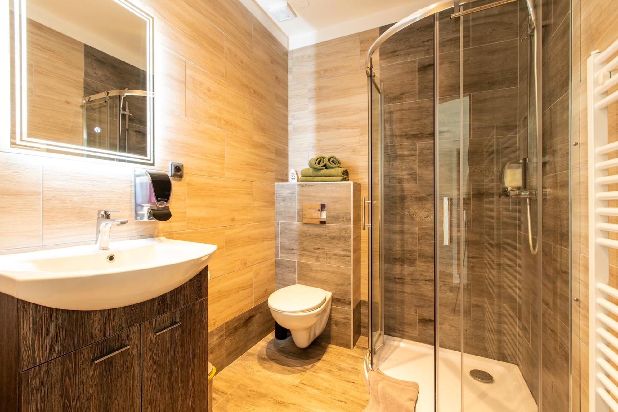 Restaurace Hotel Praha Nizbor エクステリア 写真